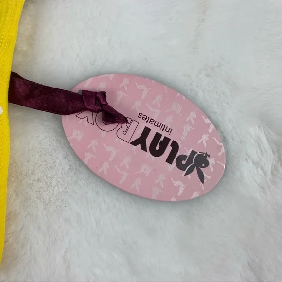 NWT Vintage Playboy "We Love Kissing It" Yellow Panties - Picture 6 of 6